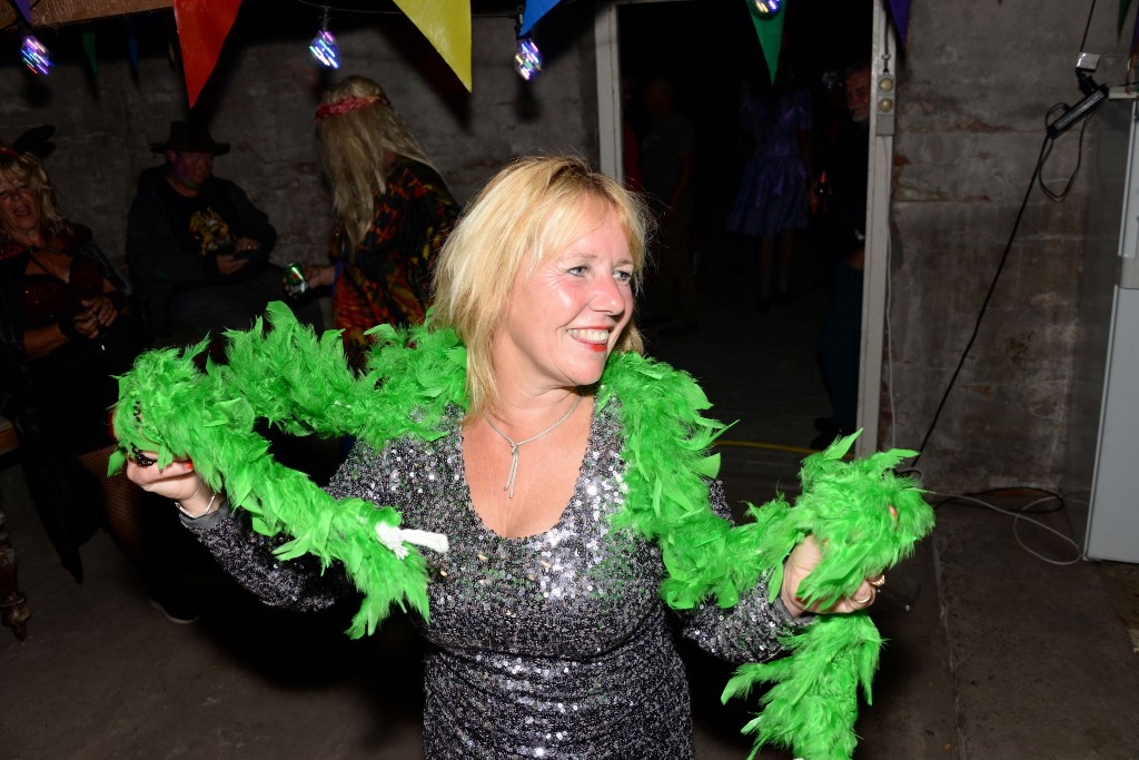../Images/Snikzwaag 2.1 200.jpg
